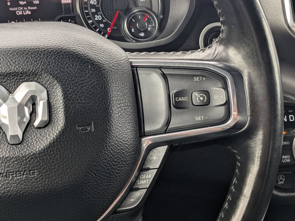 Used 2024 RAM 1500 Laramie AWD/4WD image 25