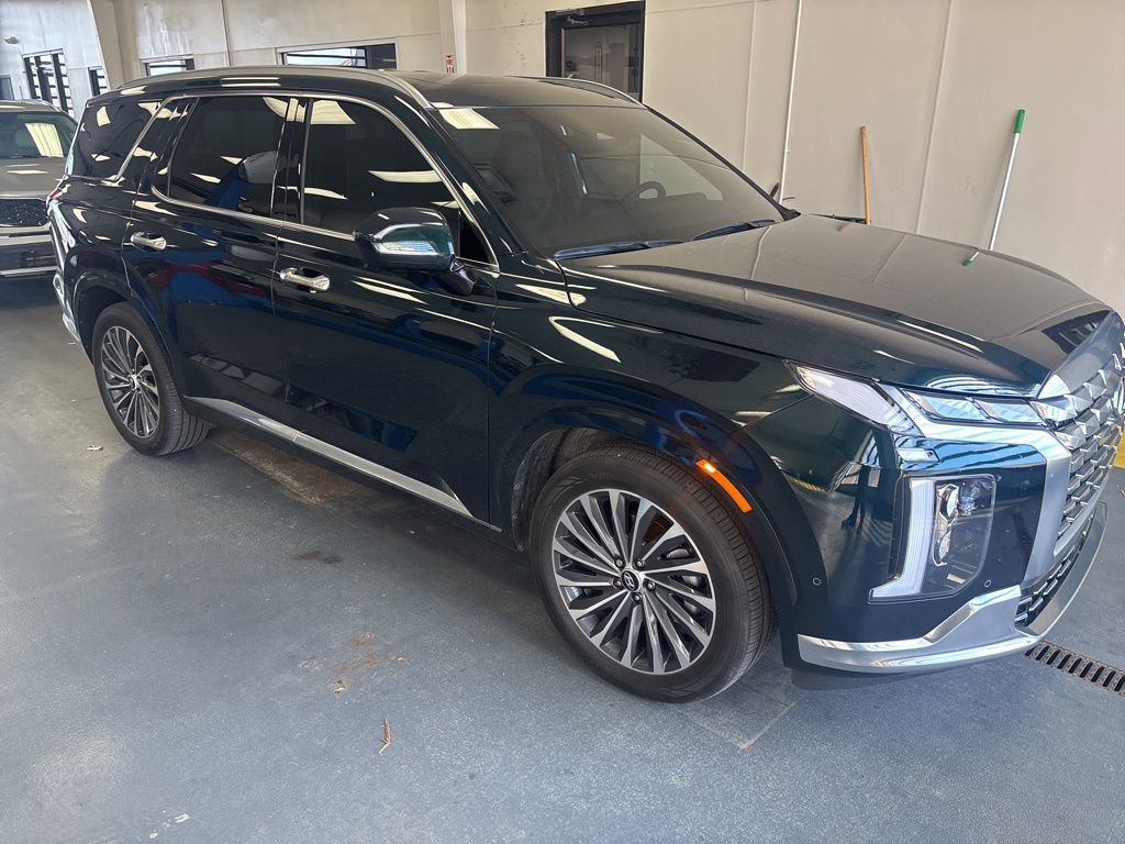 Used 2025 Hyundai Palisade Calligraphy image 7