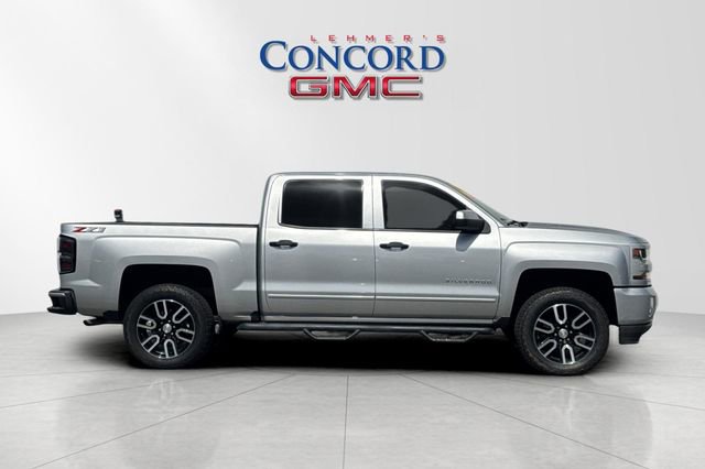 Used 2018 Chevrolet Silverado 1500 LT w/ All Star Edition image 3