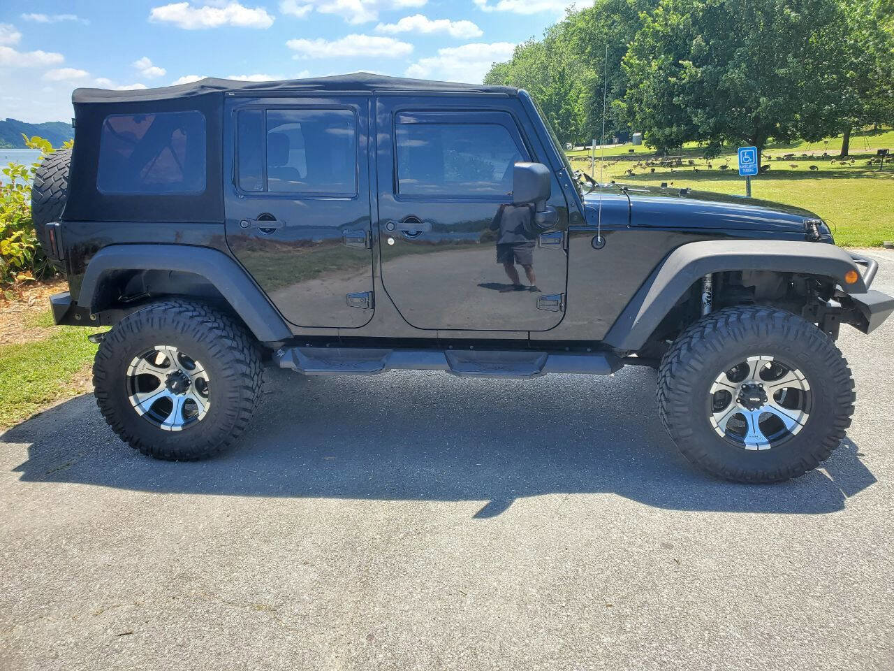 Used 2010 Jeep Wrangler Unlimited Sport w/ Trailer Tow Group image 2