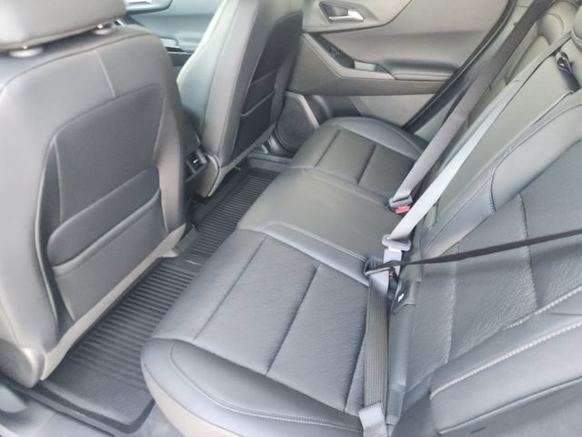 Used 2026 Chevrolet Equinox LT w/ Convenience Package II FWD image 30