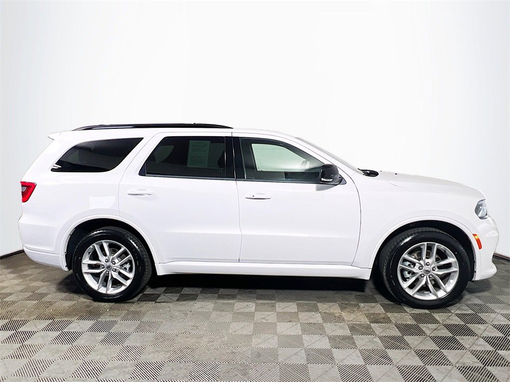Used 2023 Dodge Durango GT image 9