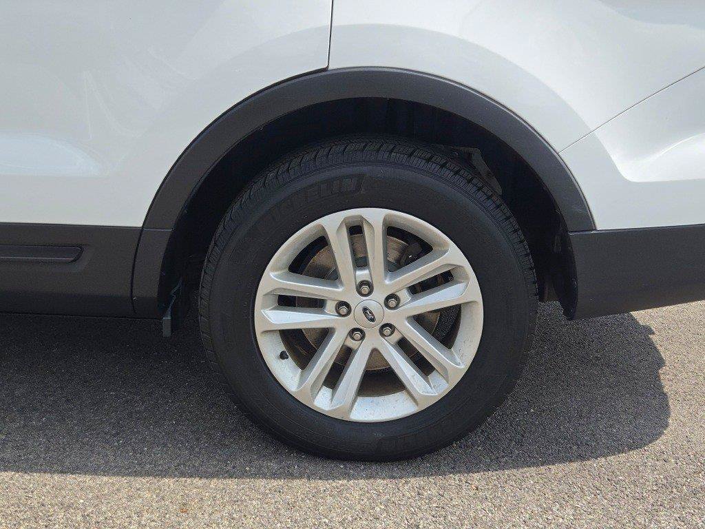 Used 2017 Ford Explorer 4WD image 13