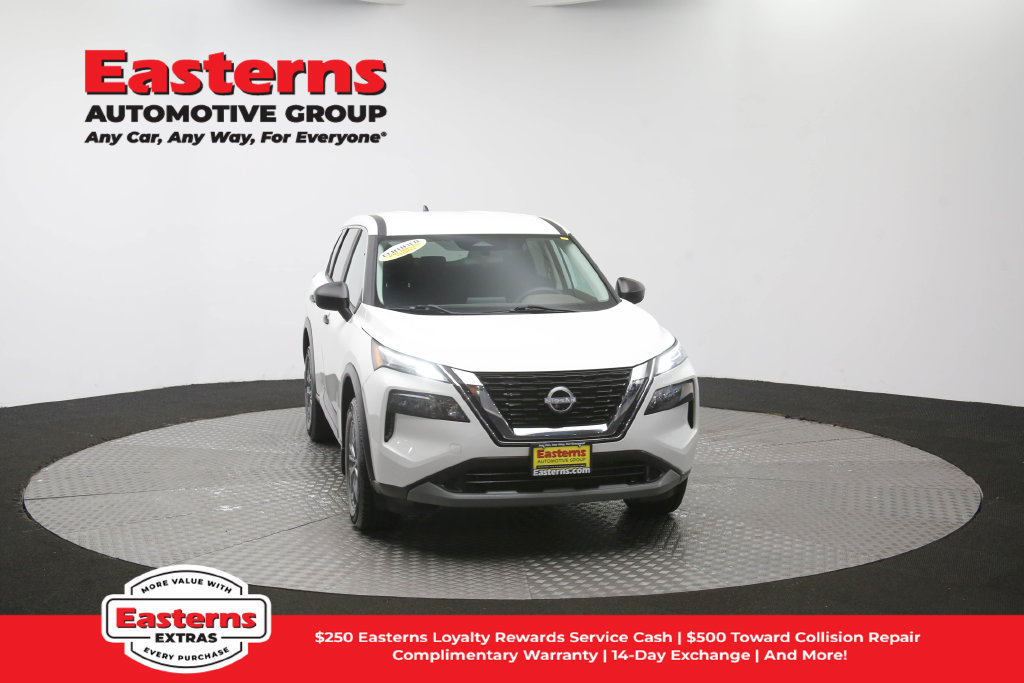 Used 2023 Nissan Rogue S AWD/4WD image 54