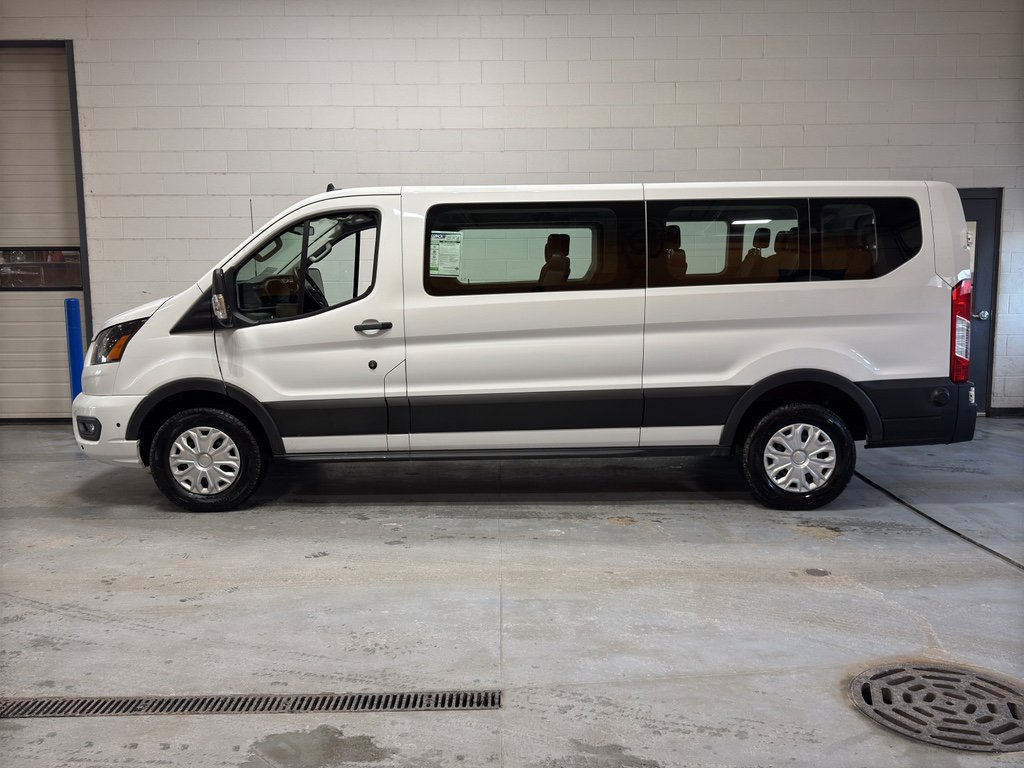 Used 2024 Ford Transit 350 XLT image 2