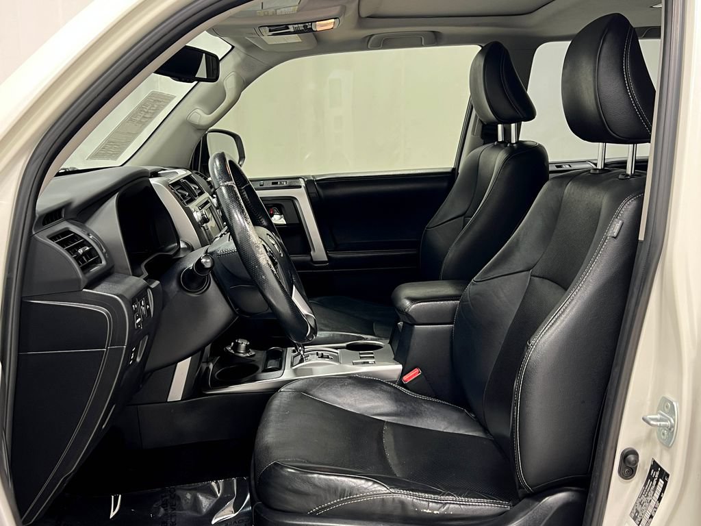Used 2016 Toyota 4Runner Limited AWD/4WD image 14
