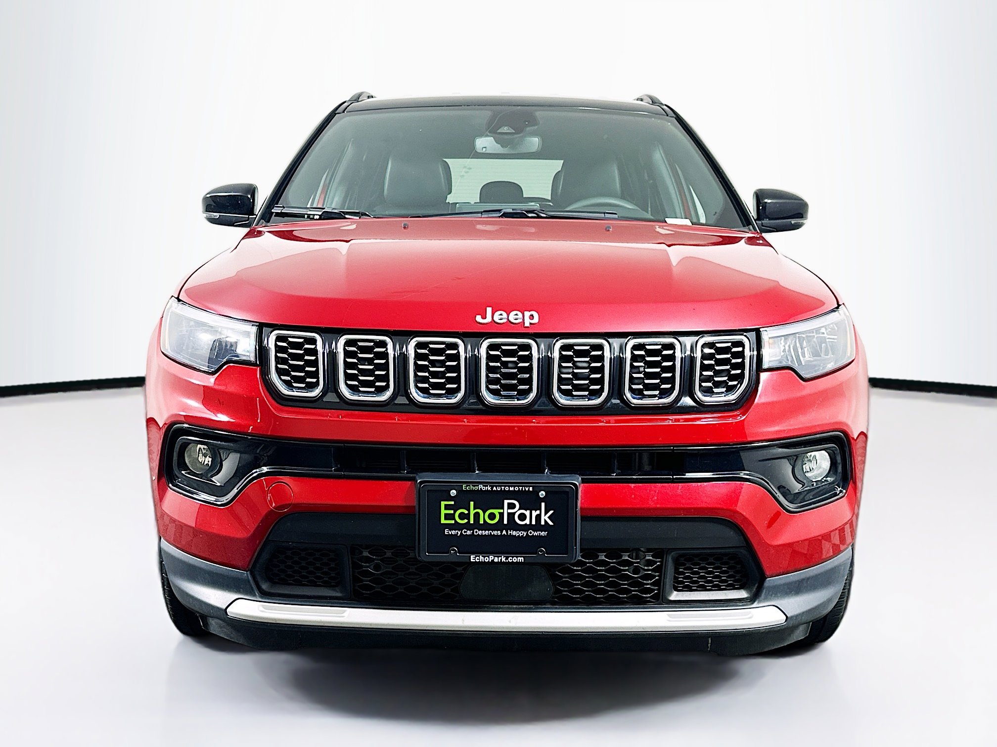 Used 2025 Jeep Compass Limited image 2