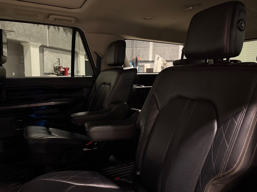Used 2018 Ford Expedition Max Platinum image 18