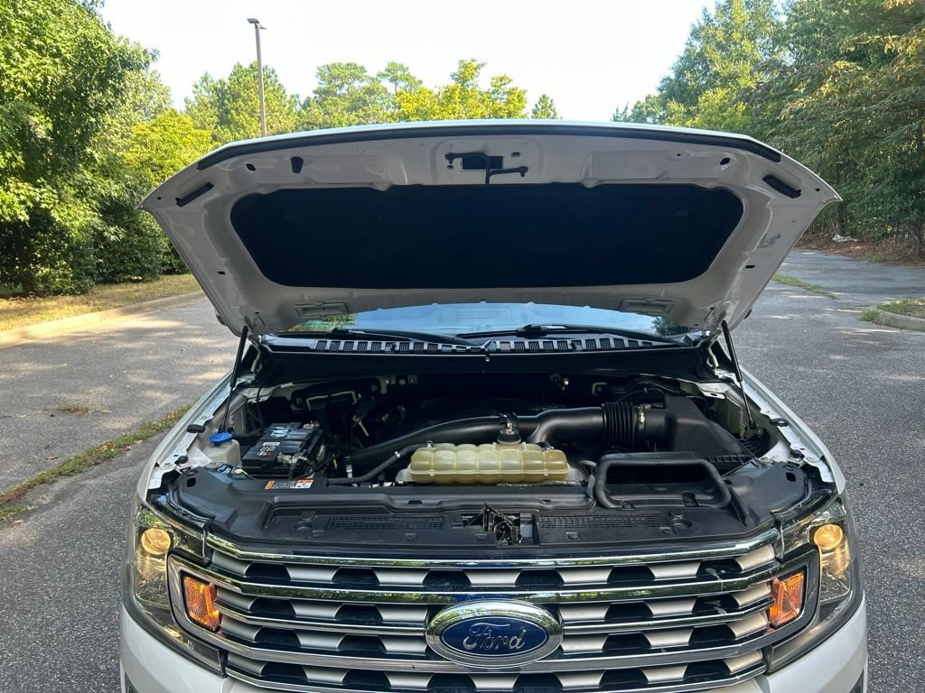 Used 2019 Ford Expedition Limited AWD/4WD image 14
