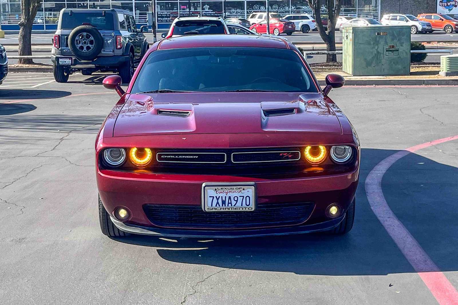 Used 2017 Dodge Challenger R/T image 6