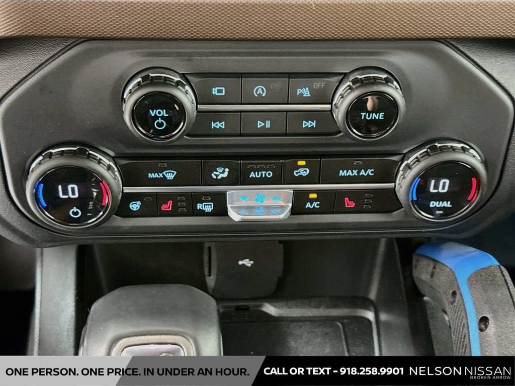 Used 2023 Ford Bronco Outer Banks AWD/4WD image 16