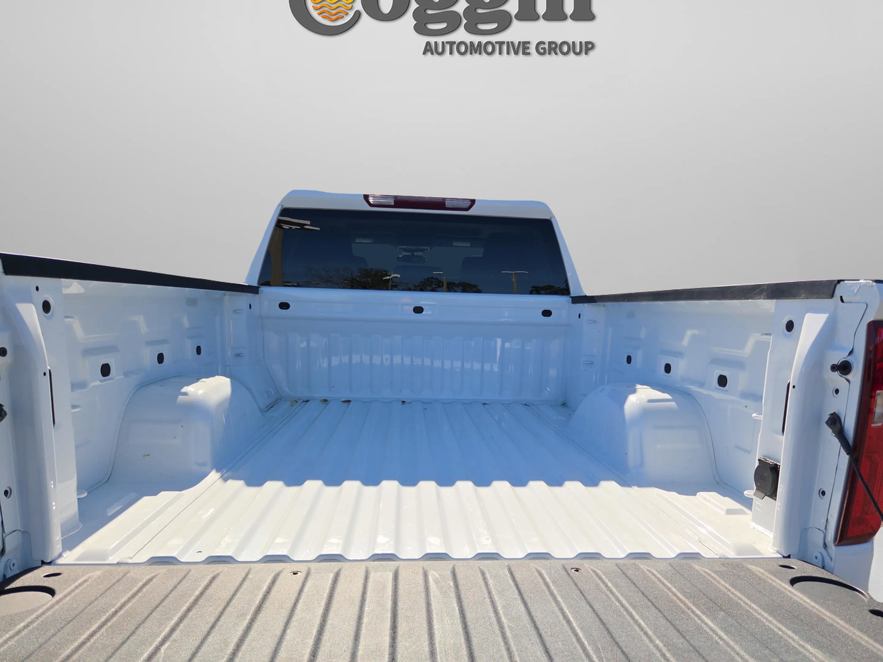 Used 2024 Chevrolet Silverado 1500 RST w/ Max Trailering Package image 16