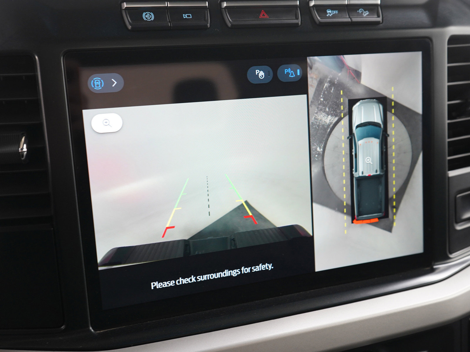 Used 2023 Ford F250 XLT w/ XLT Premium Package image 30