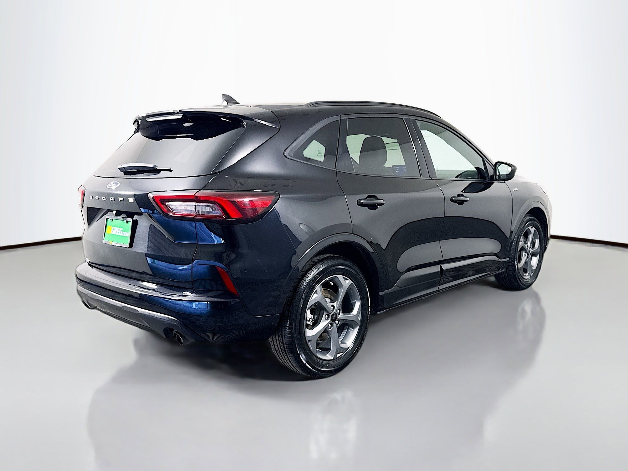 Used 2023 Ford Escape ST-Line image 10