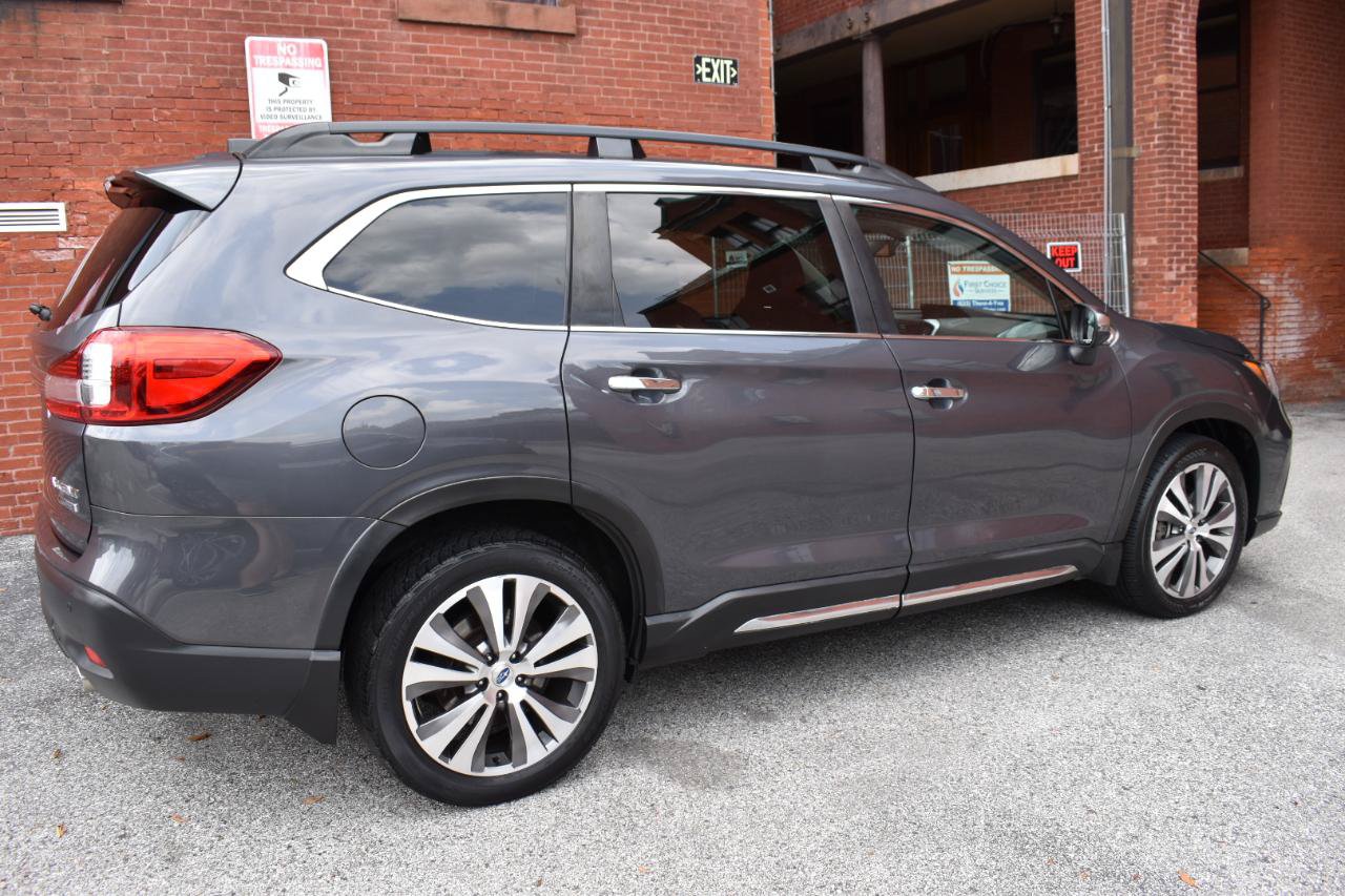 Used 2019 Subaru Ascent Touring AWD/4WD image 2