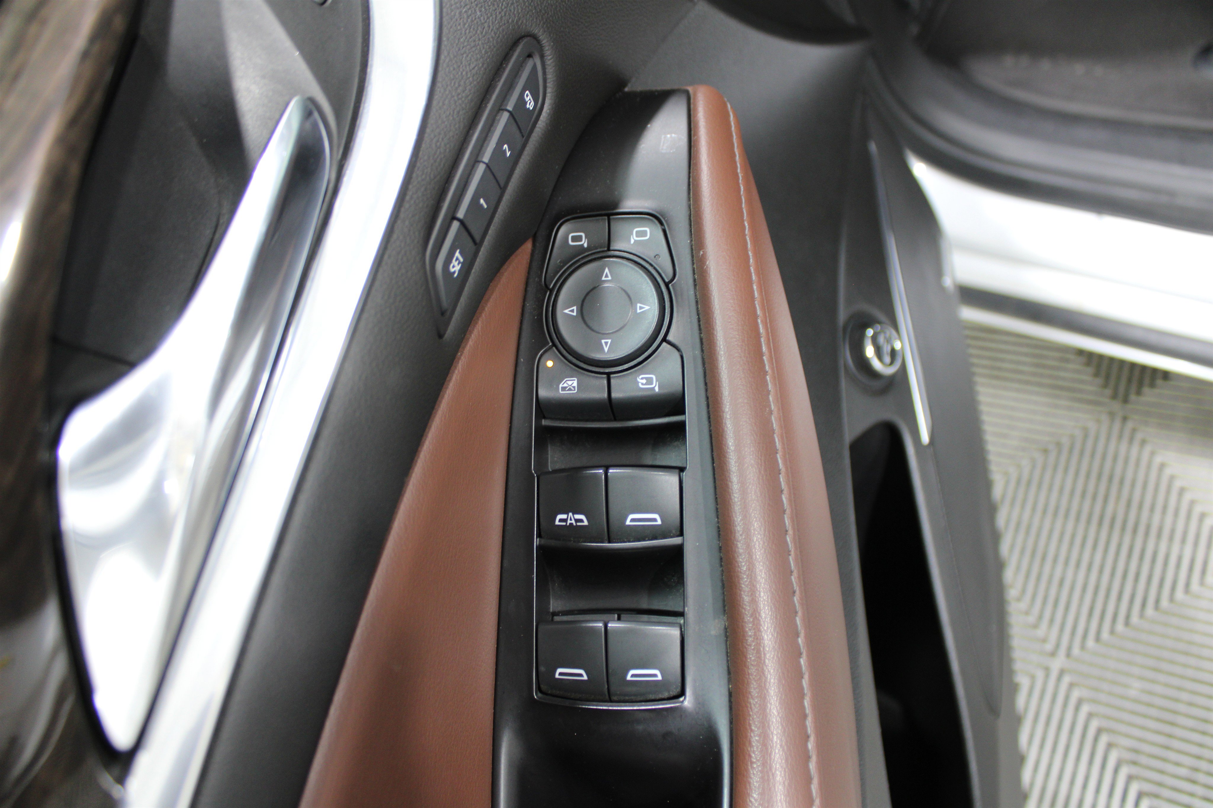 Used 2020 Buick Enclave Avenir w/ Trailering Package, 5000 lbs. image 7