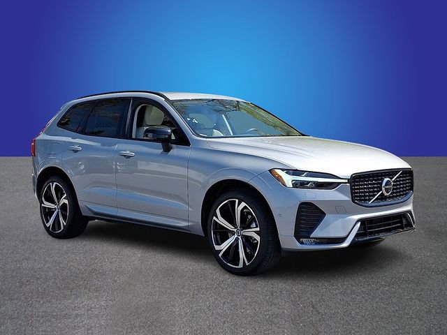 Used 2023 Volvo XC60 B6 Ultimate w/ Climate Package image 3