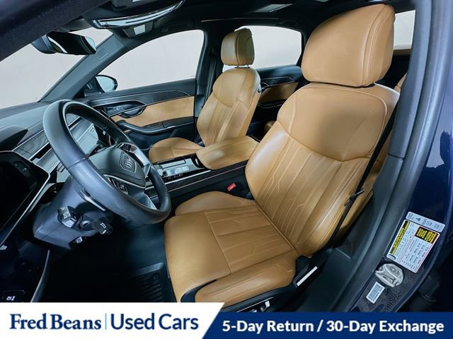 Used 2023 Audi A8 L 3.0T w/ Comfort Plus Package AWD/4WD image 23
