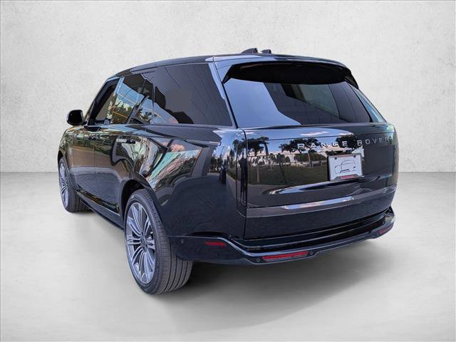 New 2025 Land Rover Range Rover SE image 8