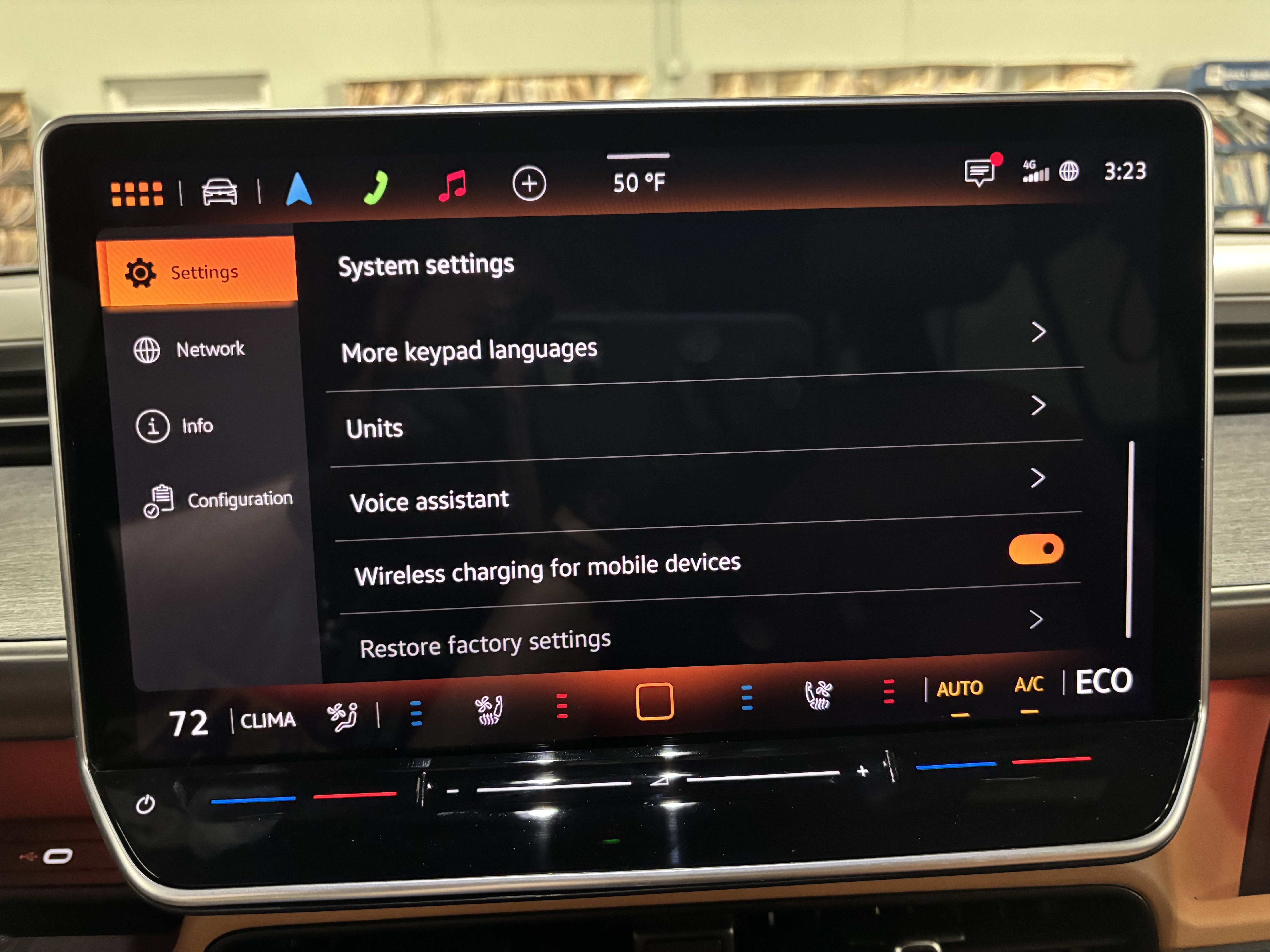 New 2025 Volkswagen ID. Buzz Pro S RWD image 24