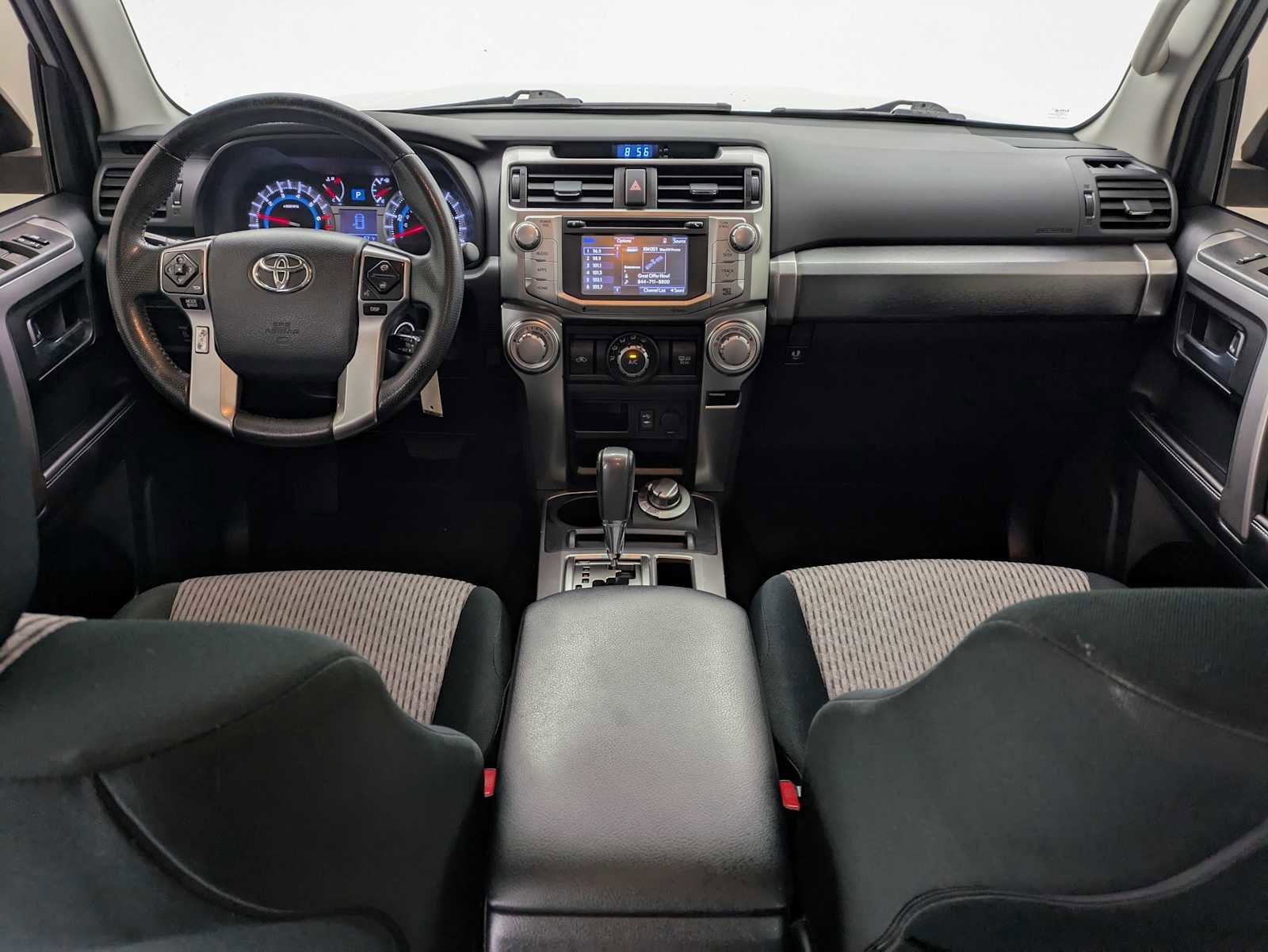 Used 2015 Toyota 4Runner SR5 AWD/4WD image 14