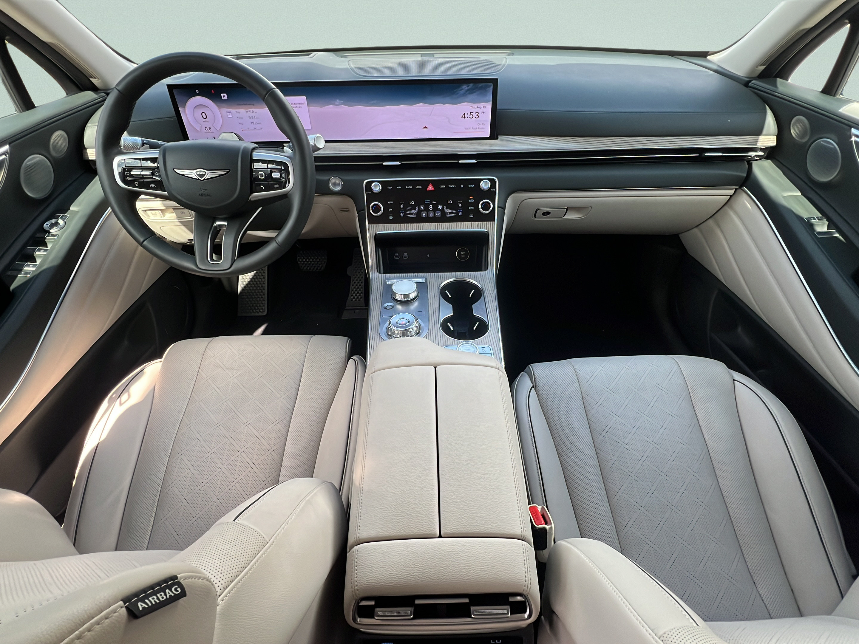 Used 2025 Genesis GV80 2.5T Prestige AWD/4WD image 11