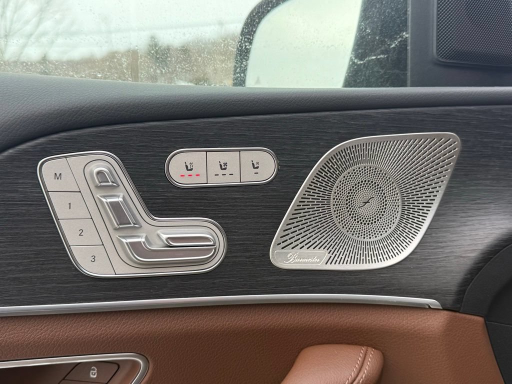 New 2025 Mercedes-Benz GLS 450 4MATIC image 15