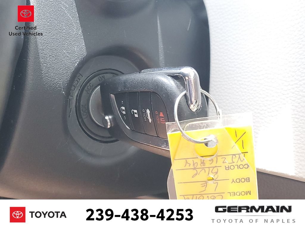 Certified 2022 Toyota Corolla LE FWD image 32