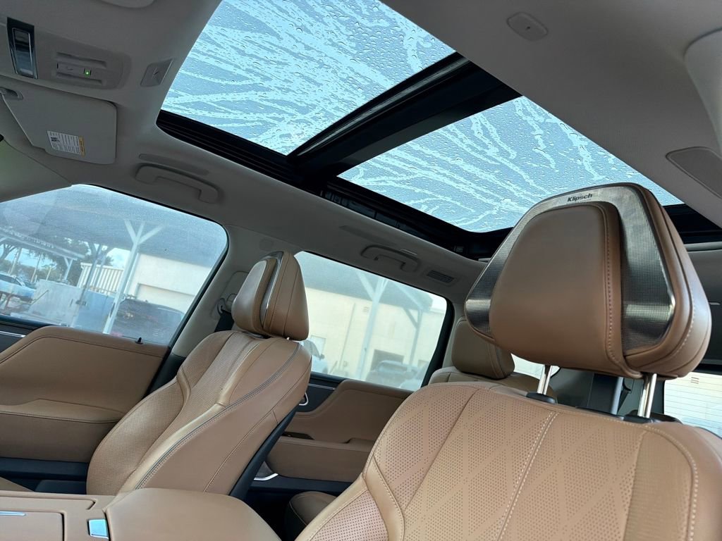 Used 2025 INFINITI QX80 Sensory image 16