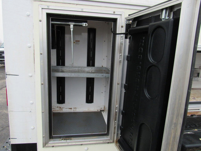 Used 2023 Ford E-450 and Econoline 450 Super Duty w/ Power Windows & Locks Group image 19