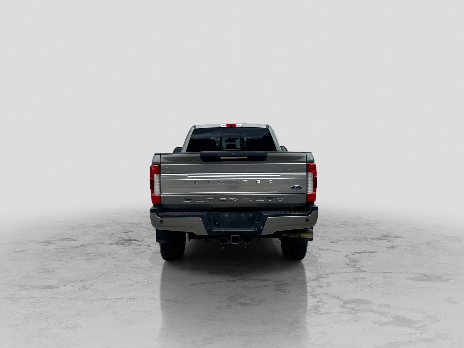 Used 2019 Ford F350 Limited AWD/4WD image 7