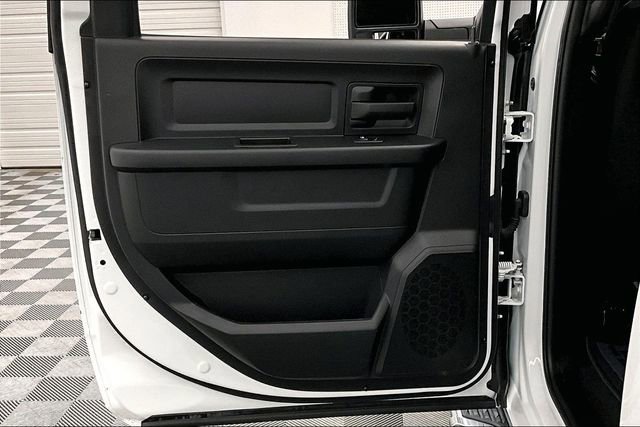 Used 2024 RAM 3500 Tradesman w/ Chrome Appearance Group image 20