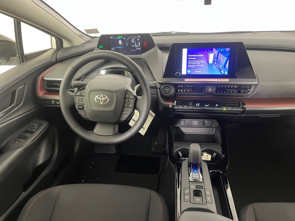 New 2026 Toyota Prius Plug-In Hybrid image 18