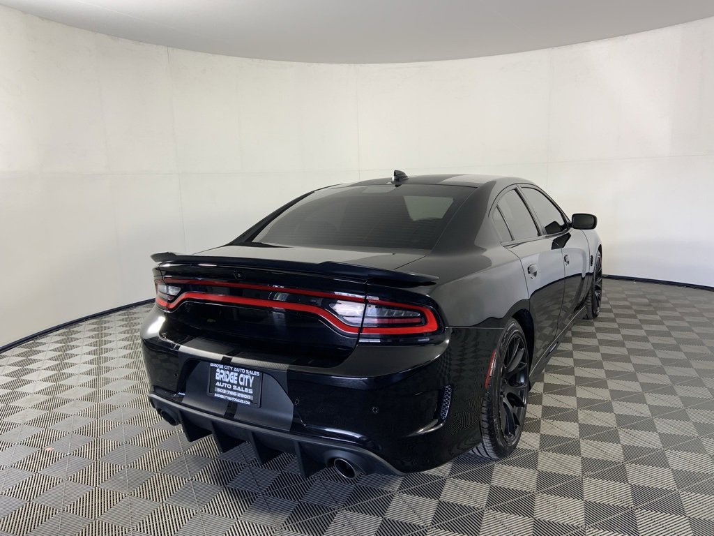 Used 2019 Dodge Charger Scat Pack w/ Navigation & Travel Group image 3