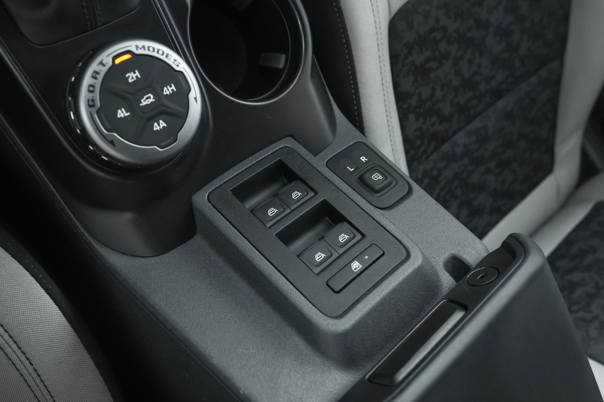 Used 2023 Ford Bronco Wildtrak image 17