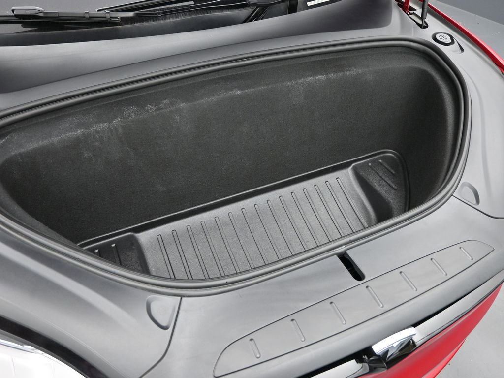 Used 2023 Tesla Model X Plaid image 11