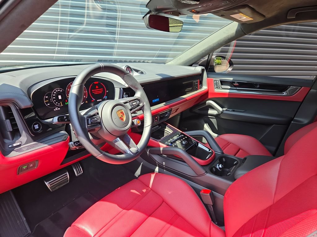 Certified 2024 Porsche Cayenne Turbo GT AWD/4WD image 4