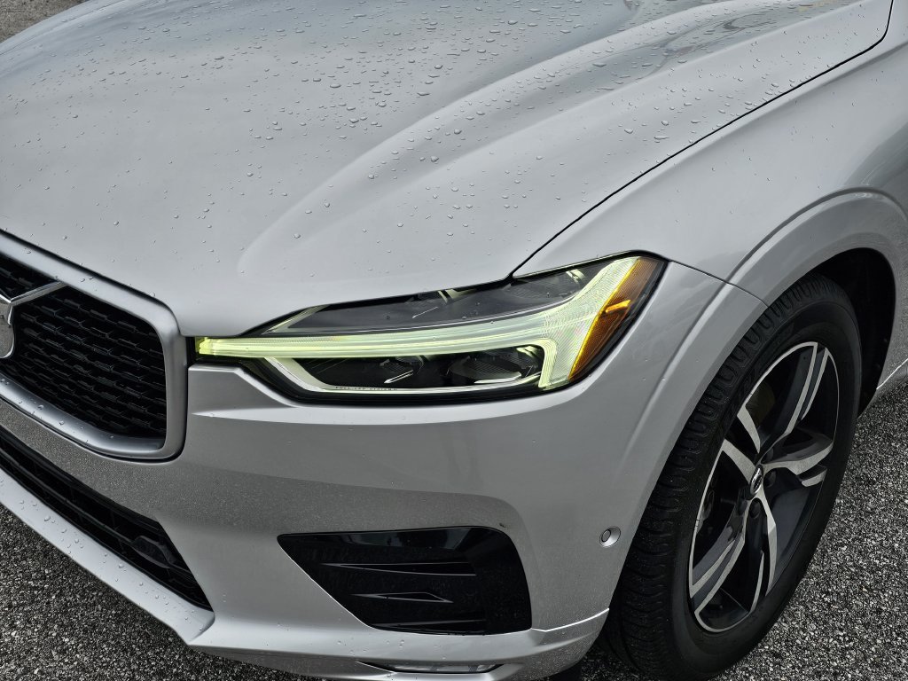 Used 2018 Volvo XC60 T6 R-Design w/ Convenience Package AWD/4WD image 6