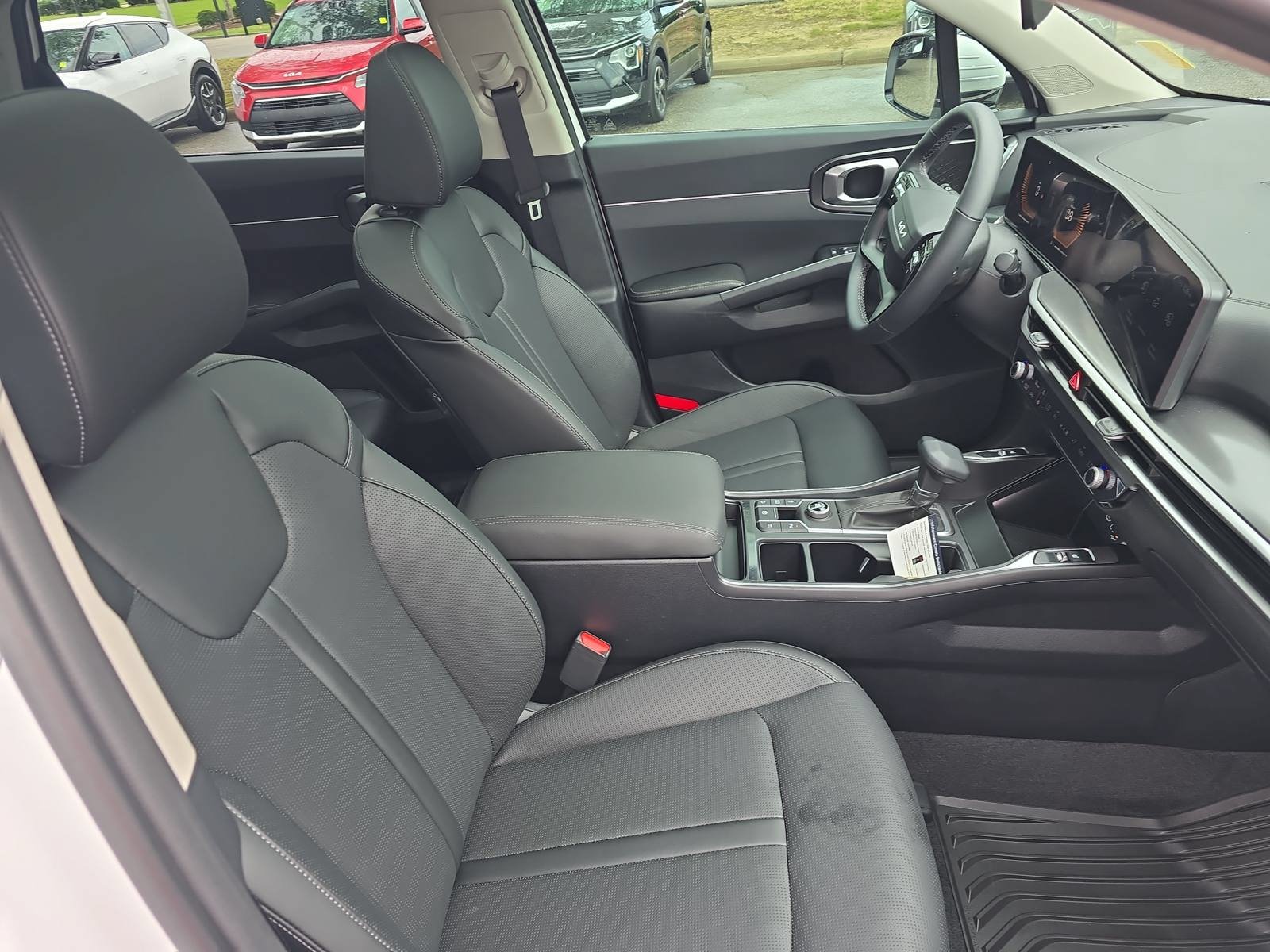 New 2026 Kia Sorento S w/ S Panoramic Sunroof Package FWD image 10
