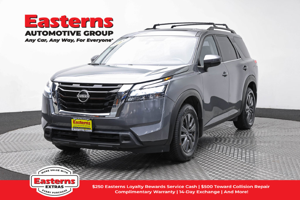 Used 2023 Nissan Pathfinder SV w/ SV Premium Package