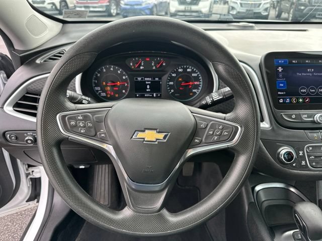 Used 2024 Chevrolet Malibu LT FWD image 13