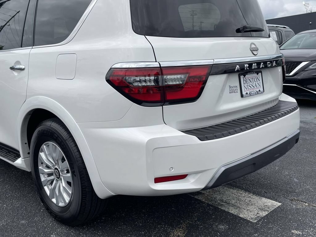 Used 2023 Nissan Armada SV w/ Cargo Package AWD/4WD image 12