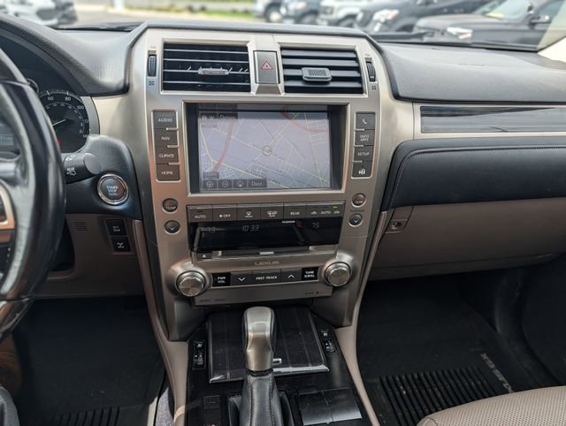 Used 2021 Lexus GX 460 Premium AWD/4WD image 25