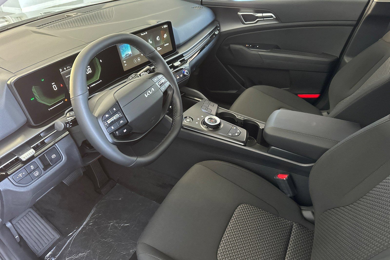 New 2026 Kia Sportage LX FWD image 10