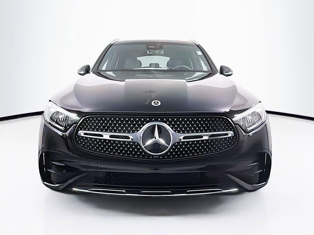 New 2026 Mercedes-Benz GLC 300 4MATIC image 2