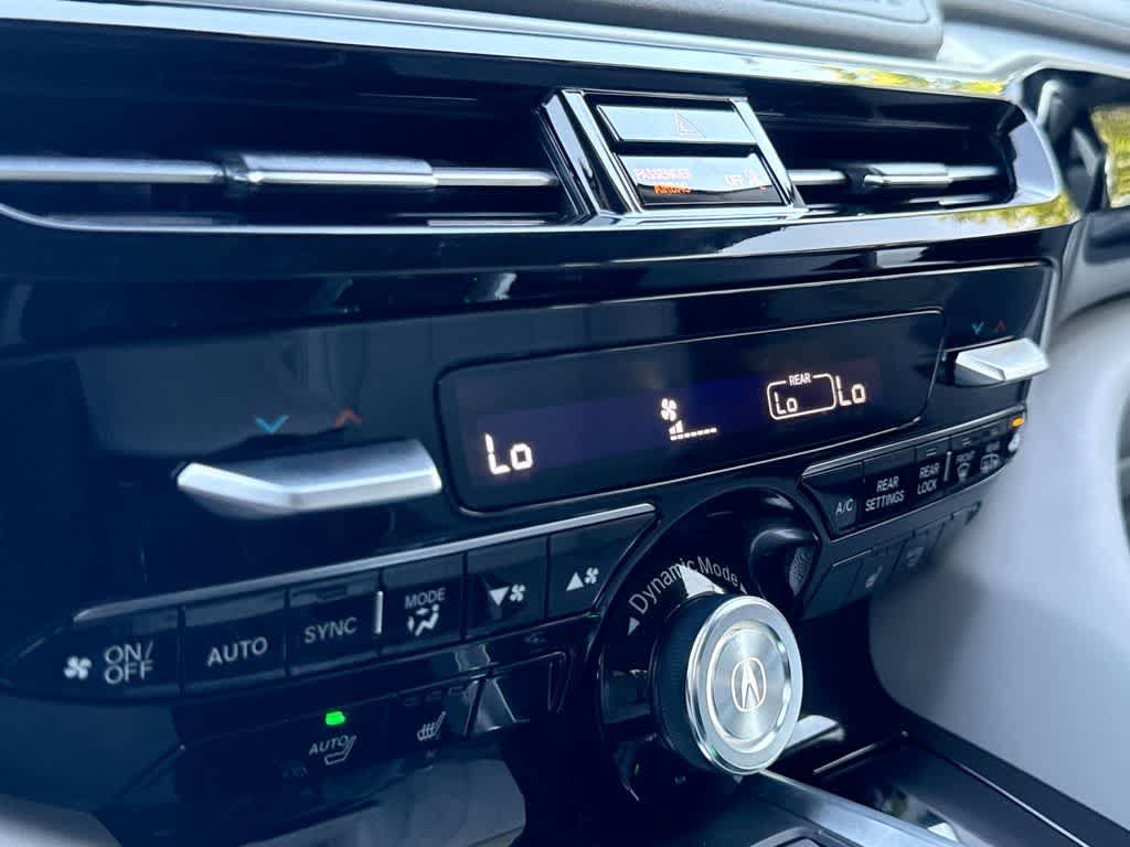 Used 2025 Acura MDX w/ Technology Package FWD image 19