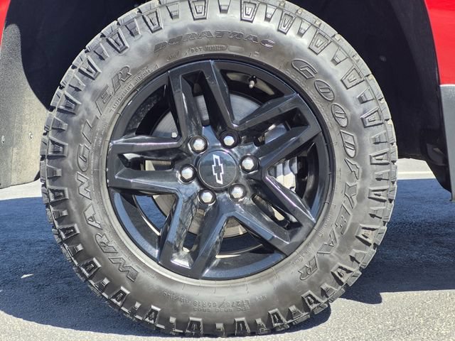 Used 2022 Chevrolet Silverado 1500 LT Trail Boss w/ Convenience Package II AWD/4WD image 7