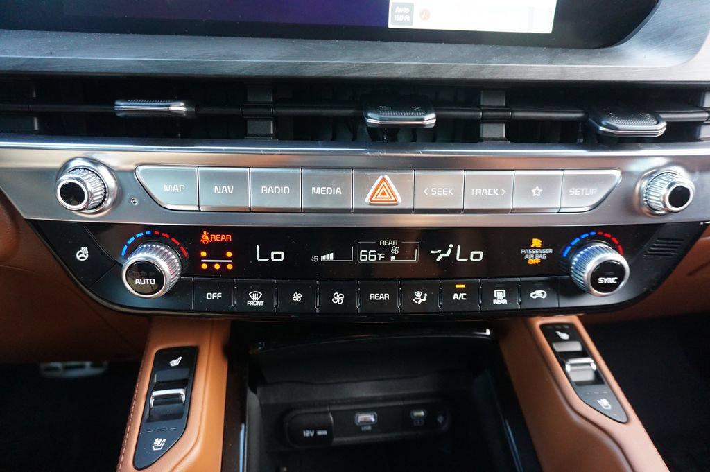 Used 2024 Kia Telluride SX X-Line AWD/4WD image 13