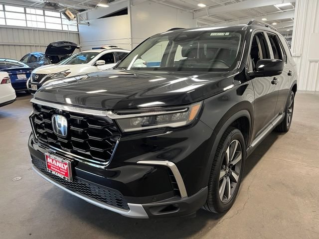 Used 2023 Honda Pilot Elite image 7