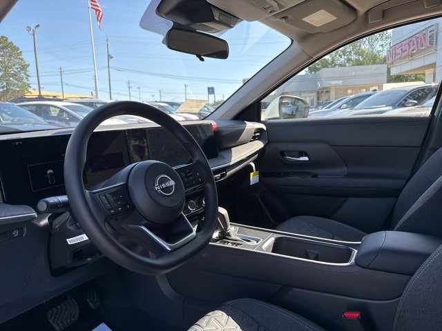 New 2025 Nissan Kicks SV image 17